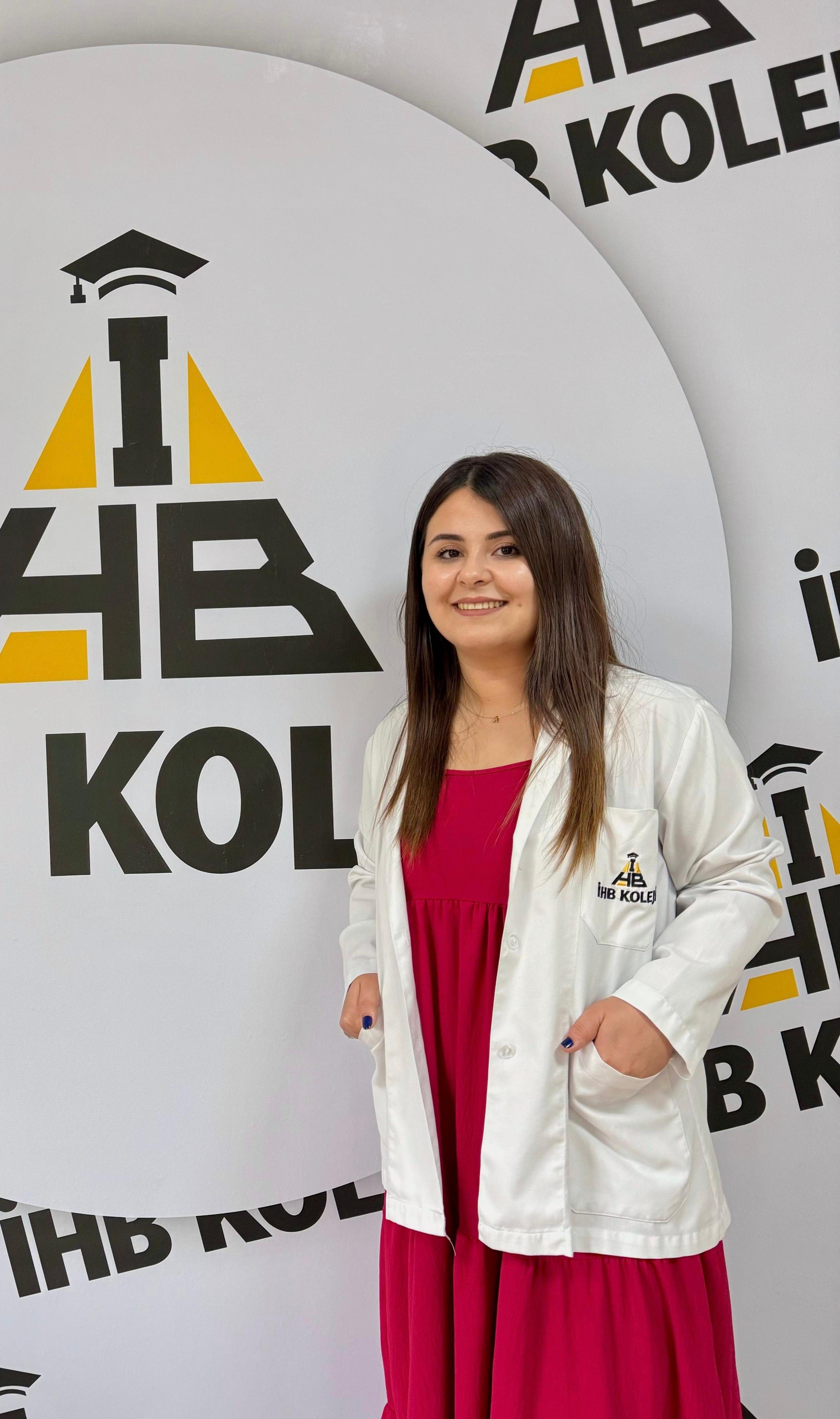 AYŞENUR CENGİZOĞLU